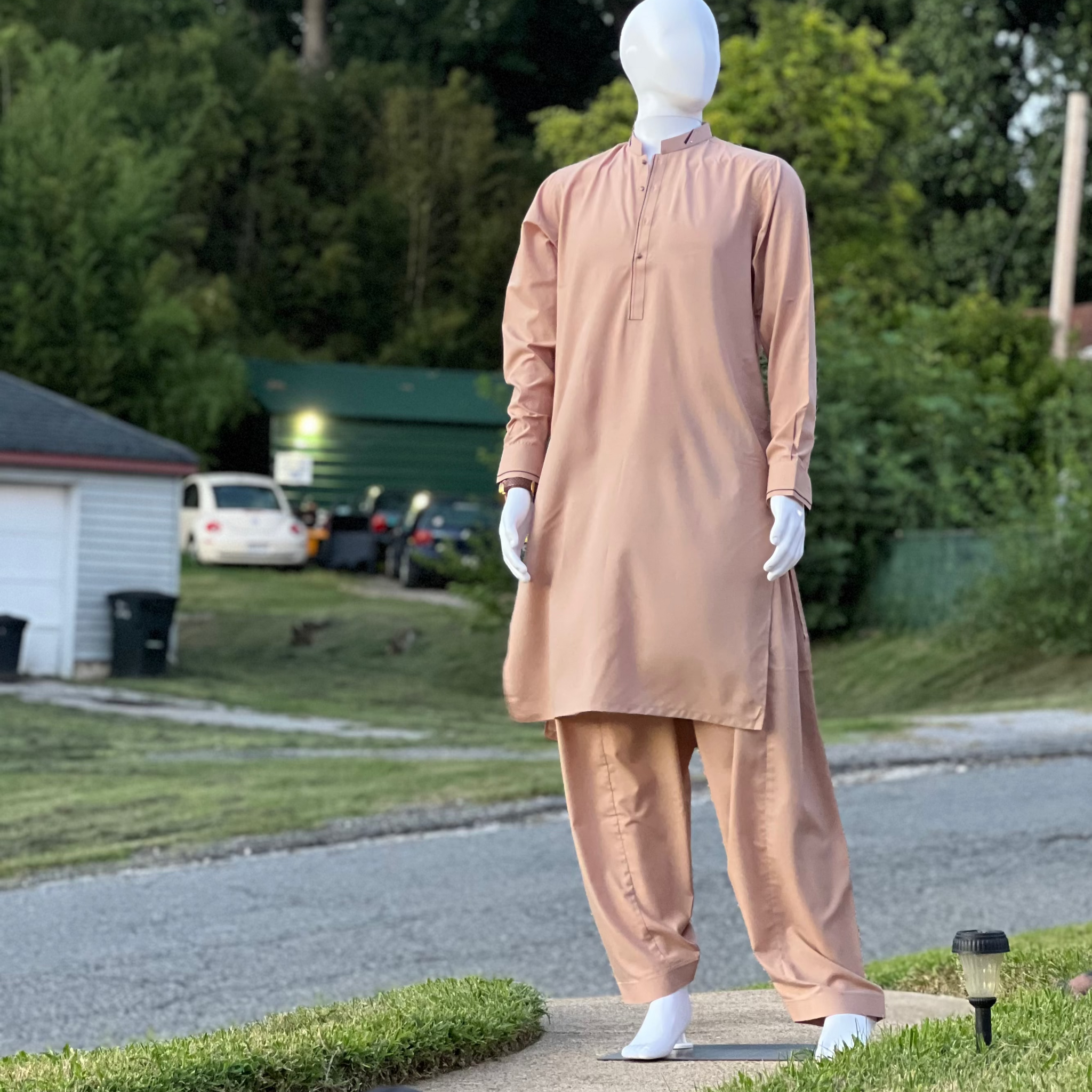 Baariq Golden Suits